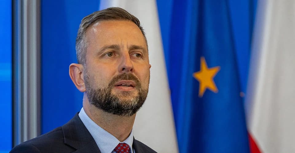 У Польщі закликали повернути до України чоловіків призовного віку