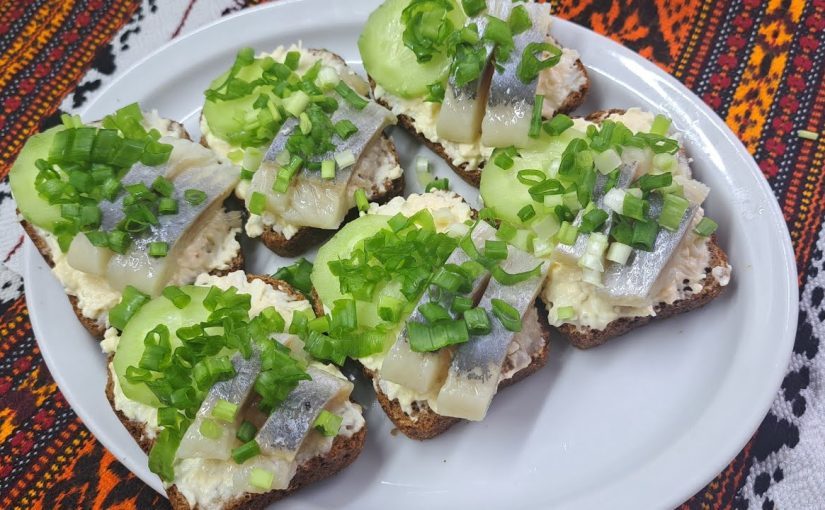 Закуска из сельди: становится вкуснее после нескольких дней в холодильнике ➤ Prozoro.net.ua